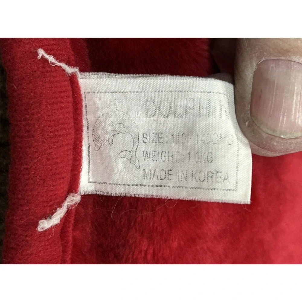 Vintage Dolphin Kids Blanket Red‎ Kissing Couple Hearts Made In Korea Throw Soft